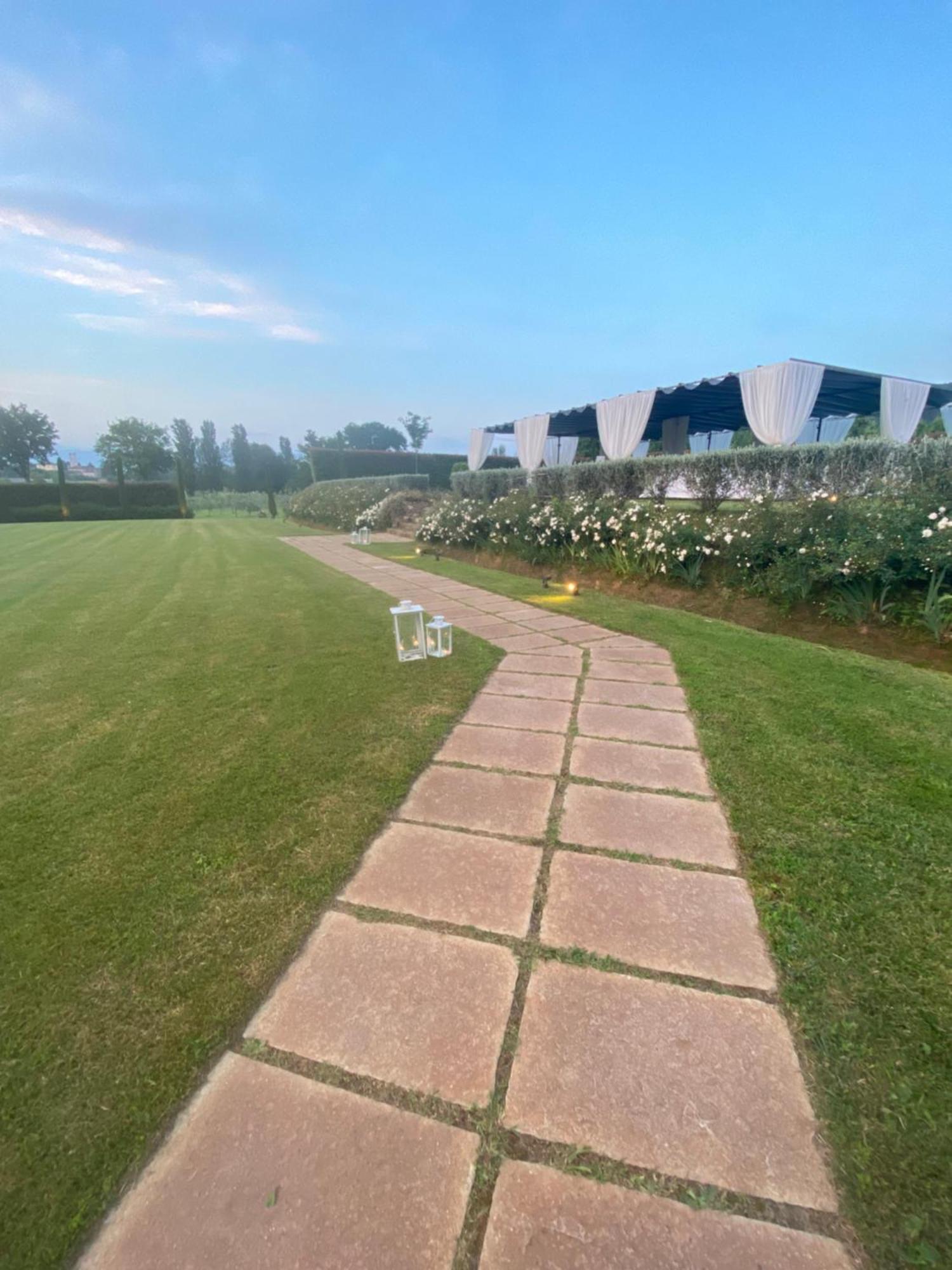Bed and Breakfast Al Borgo Лукка Экстерьер фото