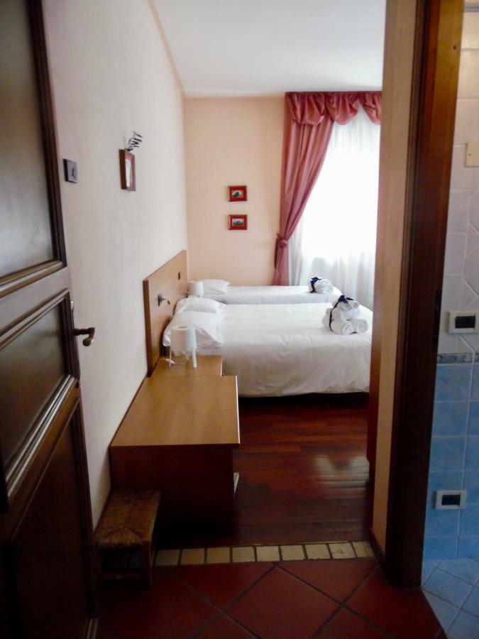 Bed and Breakfast Al Borgo Лукка Экстерьер фото