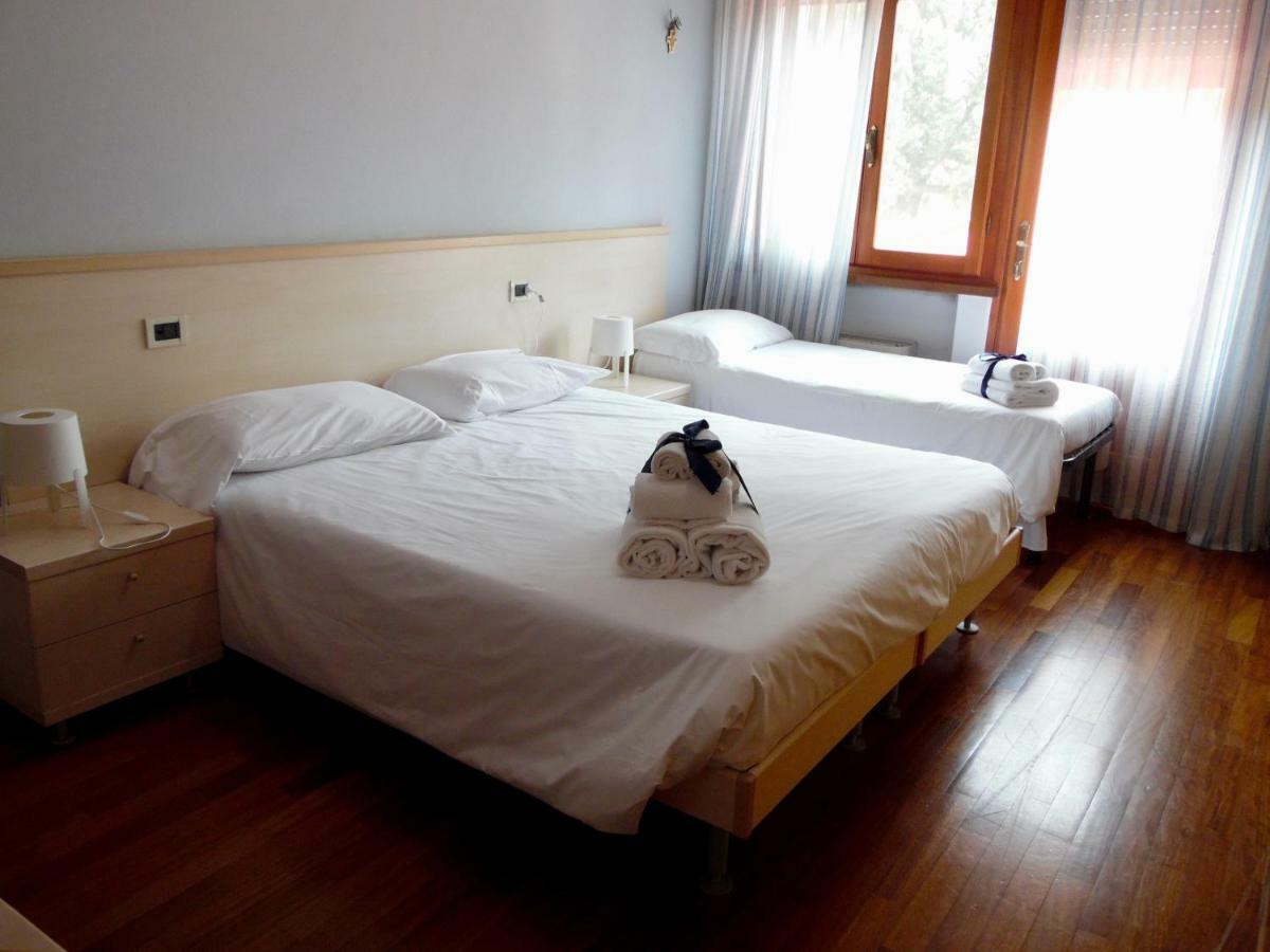 Bed and Breakfast Al Borgo Лукка Экстерьер фото